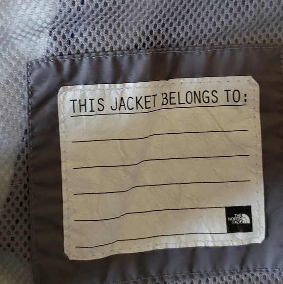 The Northface water resistant jacket - Picture 11 of 12